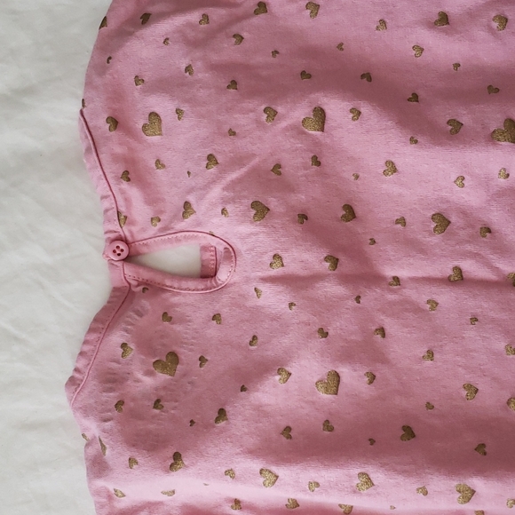 Pink Top with Gold Hearts - Picture 5 of 5